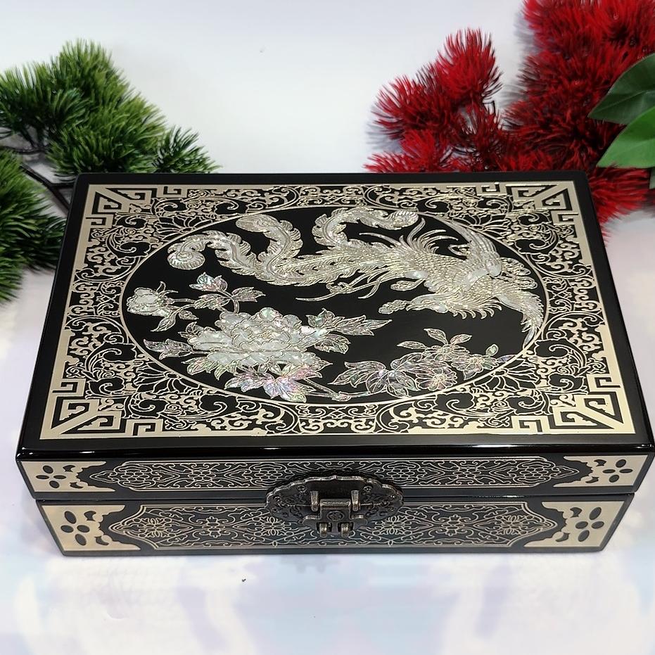 50% off 23-Size Single-Layer Jewelry Box, Pingyao Lacquer with Brass Wire & Mother-of-Pearl Inlay, High-Gloss Piano Finish.
