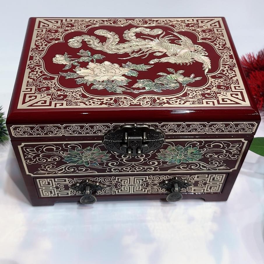 50% off Exquisite Pingyao Lacquer Miniature Chest, Inlaid with Brass Wire & Mother of Pearl, 21-Drawer Jewelry Organizer, Handcrafted Chinese Art Piece.