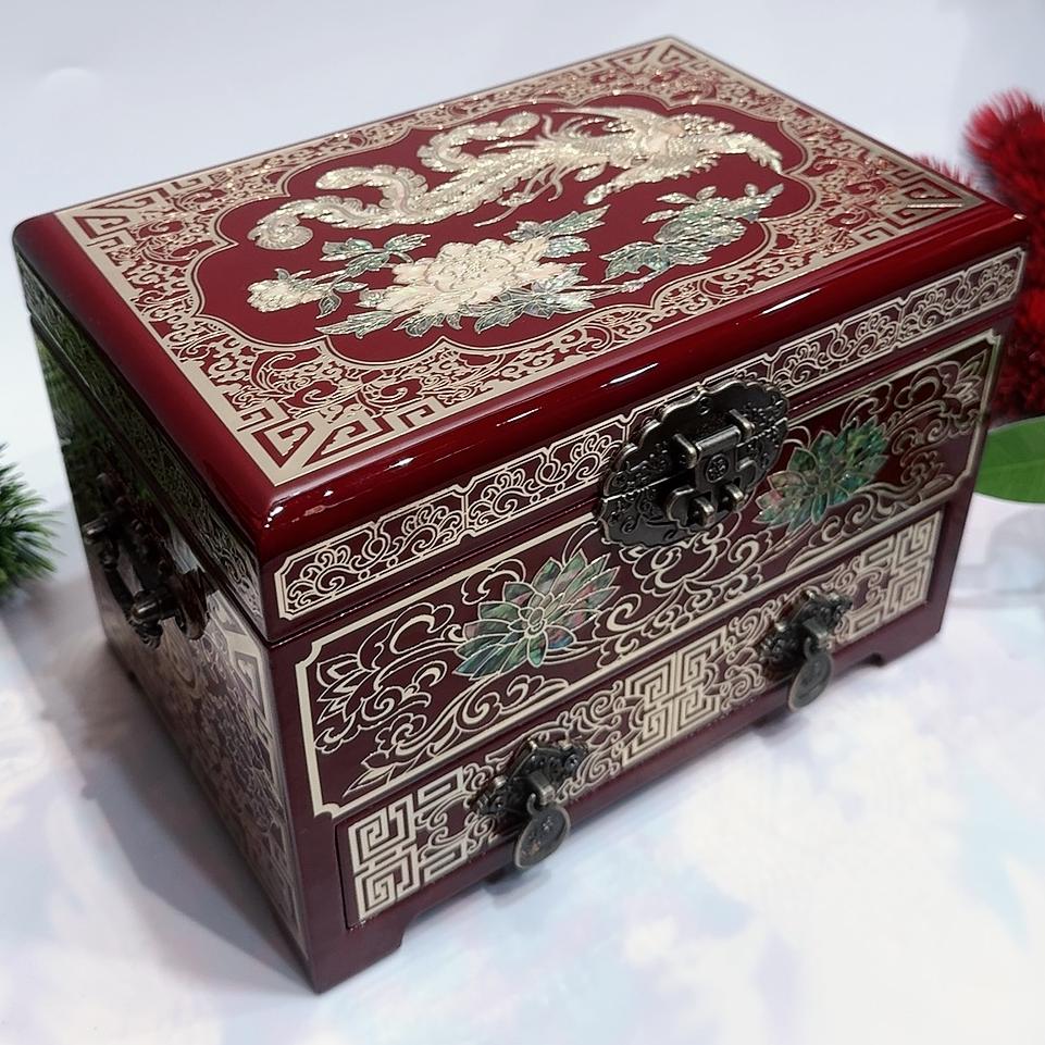 50% off Exquisite Pingyao Lacquer Miniature Chest, Inlaid with Brass Wire & Mother of Pearl, 21-Drawer Jewelry Organizer, Handcrafted Chinese Art Piece.
