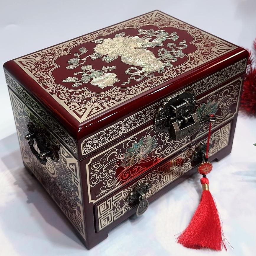 50% off Exquisite Pingyao Lacquer Miniature Chest, Inlaid with Brass Wire & Mother of Pearl, 21-Drawer Jewelry Organizer, Handcrafted Chinese Art Piece.