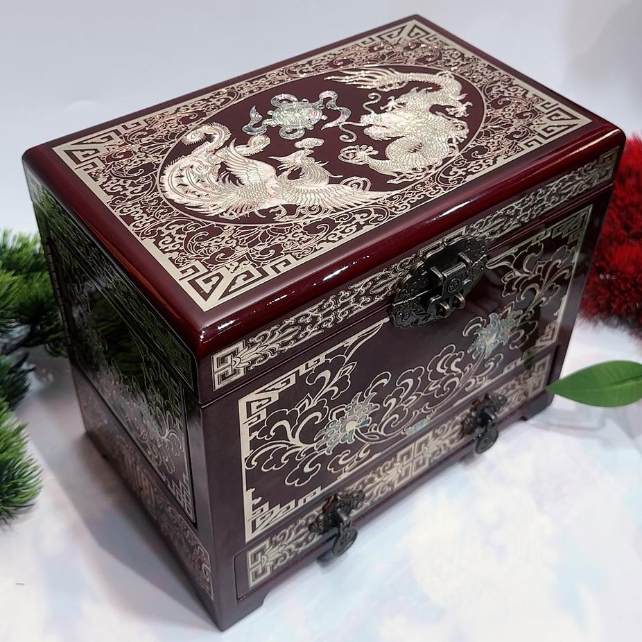 50% off 23-Size Antique Style Lacquer Storage Box, Handcrafted Pingyao Lacquer with Plain Body & Brass-Seashell Inlay, Side-Opening Design.