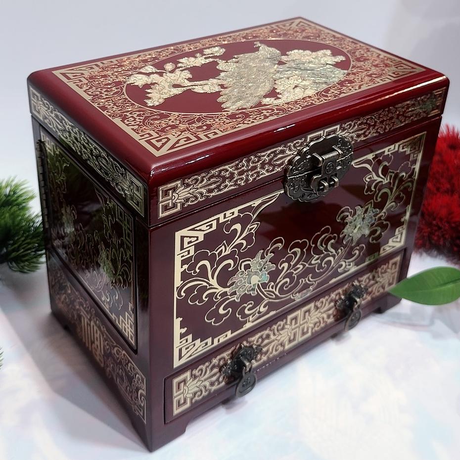 50% off 23-Size Antique Style Lacquer Storage Box, Handcrafted Pingyao Lacquer with Plain Body & Brass-Seashell Inlay, Side-Opening Design.
