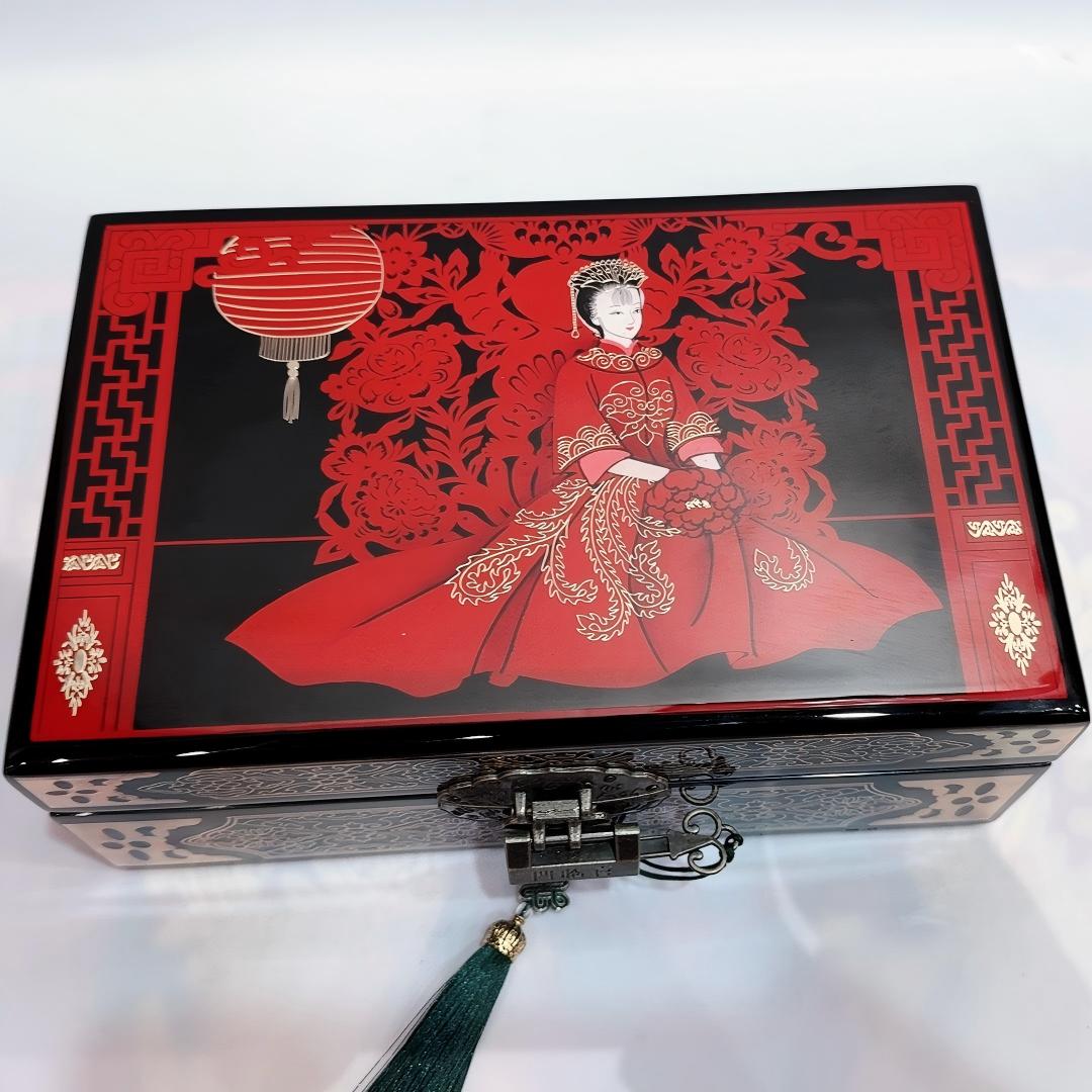 50% off 23-Size Single-Layer Jewelry Box, Pingyao Lacquer with Brass Wire & Mother-of-Pearl Inlay, High-Gloss Piano Finish.